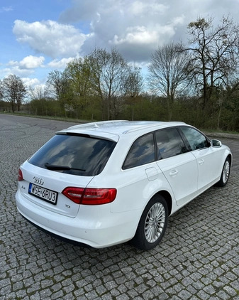 Audi A4 cena 41400 przebieg: 271000, rok produkcji 2012 z Sierpc małe 56